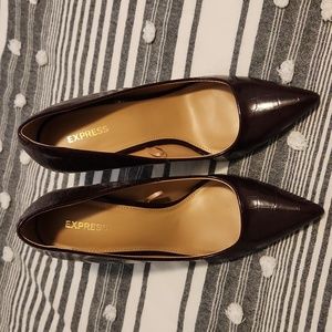 Dark wine pumps 9m
